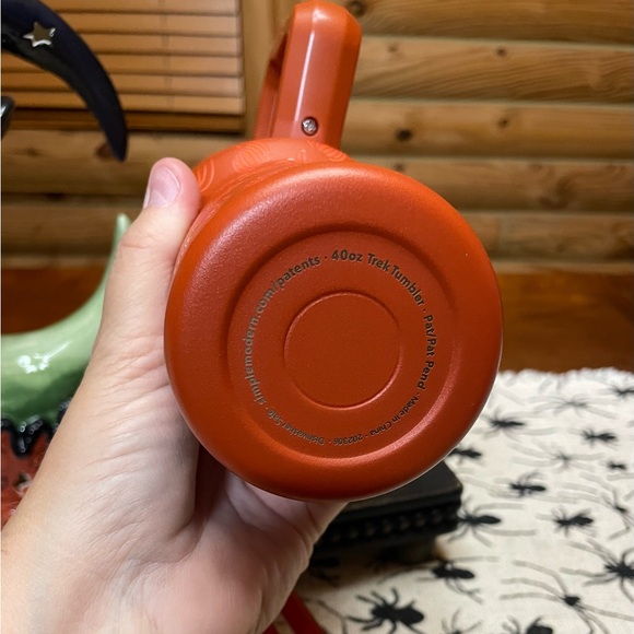 PUMPKINS Simple Modern Fall 2023 40oz Trek Tumbler Plus FREEBIES - Picture 9 of 9